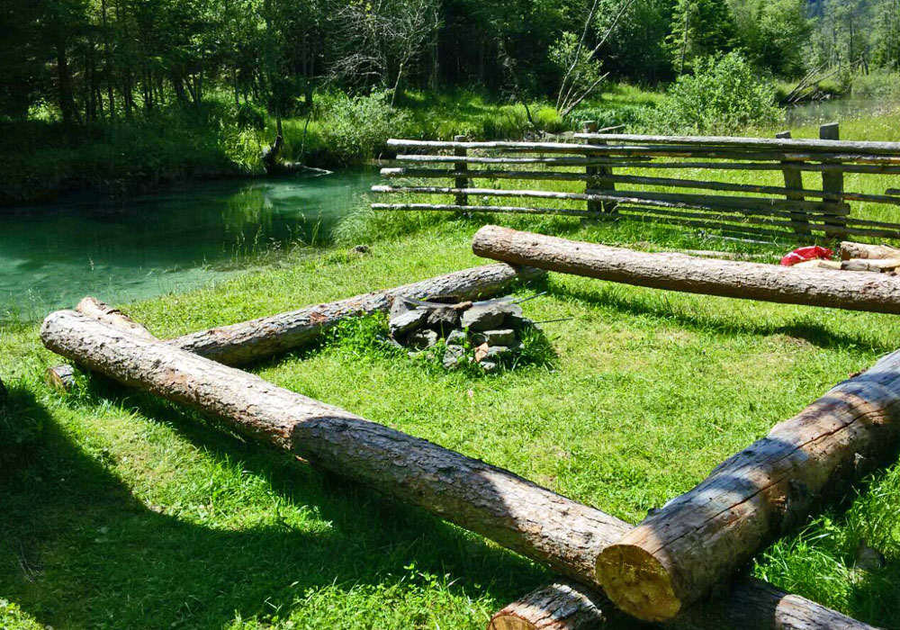 Öffentlicher Grillplatz in Hinterweißpriach